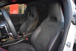 Mercedes-Benz Clase CLA 2024