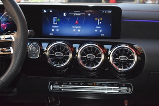 Mercedes-Benz Clase CLA 2024