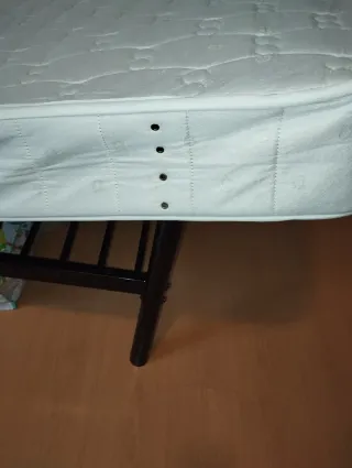 Colchón 90x190cm  Limpio como nuevo