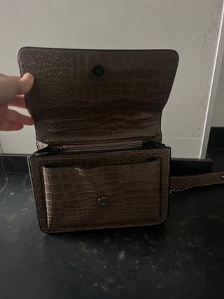 Bolso de cadena efecto piel