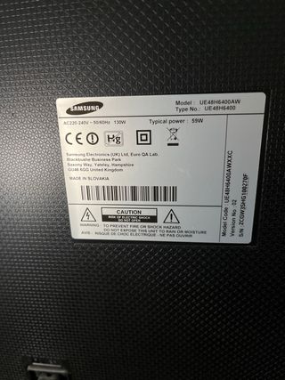 Televisor Samsung Negro y Plata