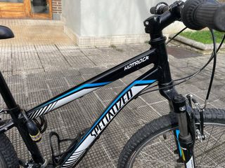 Bicicleta Specialized Hotrock Maestro