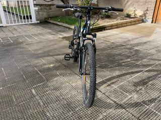 Bicicleta Specialized Hotrock Maestro