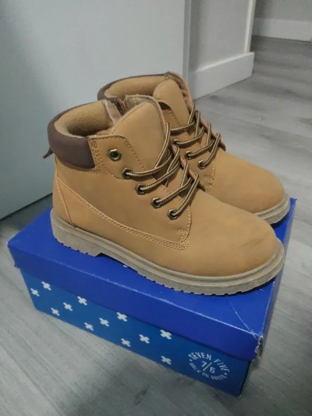 Botas niño marrones talla 34