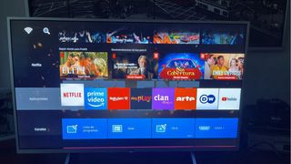 TV Sony 40 Smart TV plateada