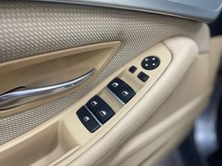 BMW Serie 5 530dA Touring