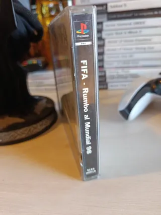 FIFA 98 Rumbo Al Mundial PS1 Completo