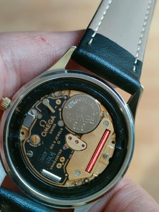 Omega Seamaster Quartz Reloj Dorado