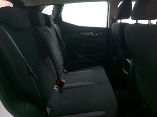 Nissan Qashqai 1.2 DIG-T Acenta 4x2