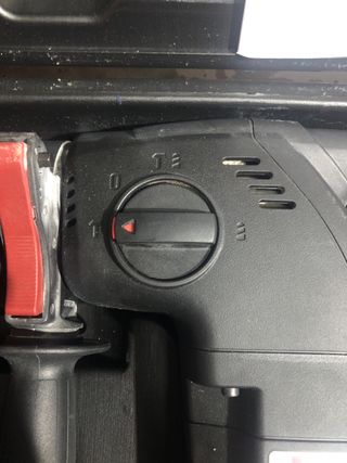 Taladro Percutor Würth H28 MA con baterías y carga