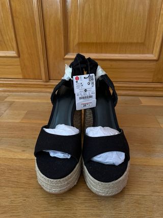 Sandalias negras tacón plataforma esparto