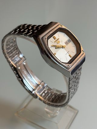 Seiko 5 Vintage Caja TV 7009-535A
