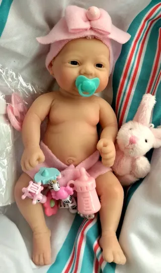 Bebé Reborn Silicona Mini 19cm