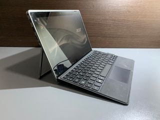 Acer Switch 3 2 en 1 Táctil