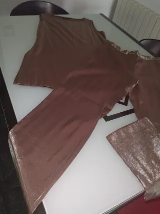 Traje fiesta efecto cristal moda italiana