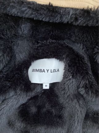 Abrigo Bimba y Lola talla M