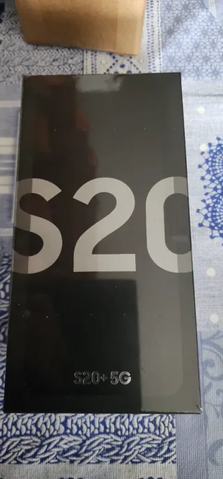 Samsung Galaxy S20+ 5G con 12 GB di RAM