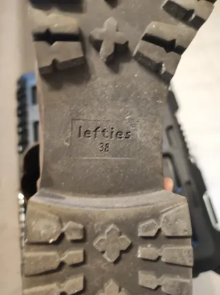 Botines marrones de ante