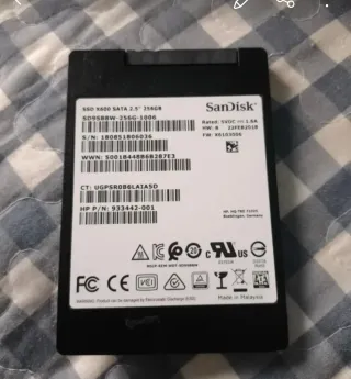 Lote 4 SSD Kingston WD y scandisk