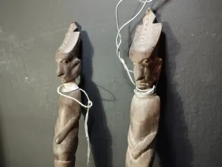 Set posate legno intagliato