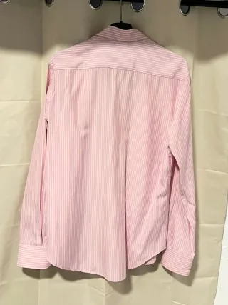 Camisa rosa a rayas
