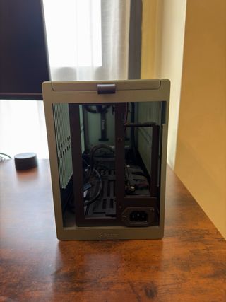Scatola Fractal Design Terra Mini