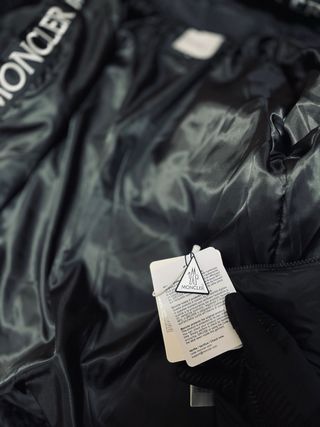 Abrigo Moncler Negro