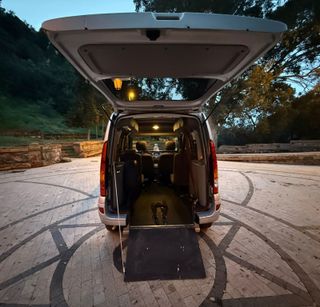 ♿ Renault Kangoo adaptada PMR Silla Integrada.