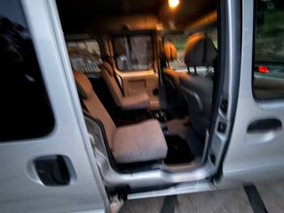 ♿ Renault Kangoo adaptada PMR Silla Integrada.