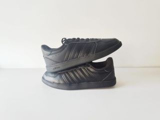 Adidas Velosamba Negras.