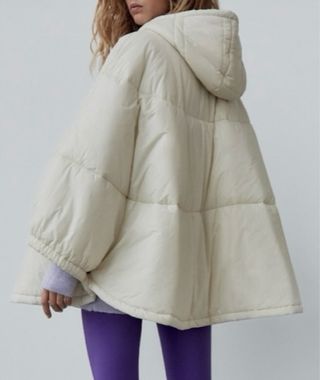 Abrigo Capa Talla M Mujer Zara