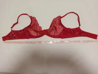 Reggiseno rosso pizzo lucido
