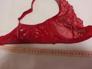 Reggiseno rosso pizzo lucido