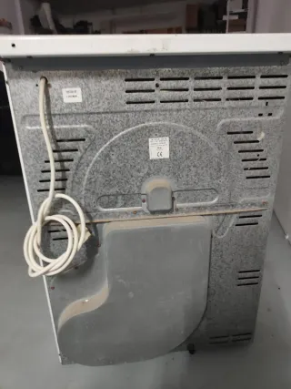 Secadora EDESA de condensación, poco uso.