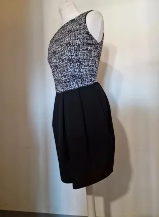 LAST PRICE Abito tubino fantasia bianco/nero tagli