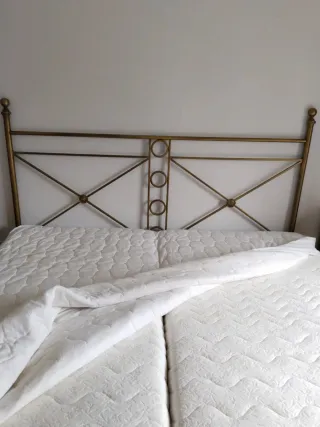 Cama 180x200  2 colchones gemelos unidos y cabecer