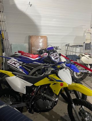 Suzuki DR-Z 125 Motocross Amarillo