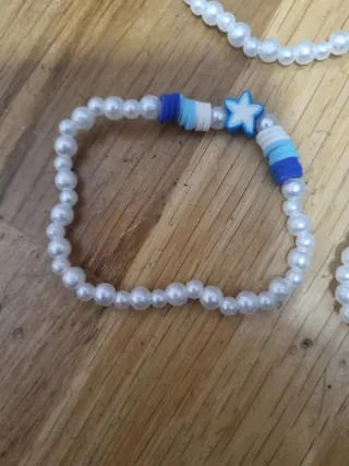 Pulseras perlas y abalorios estrella