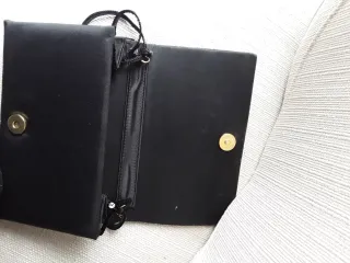 Bolso fiesta lentejuelas negro