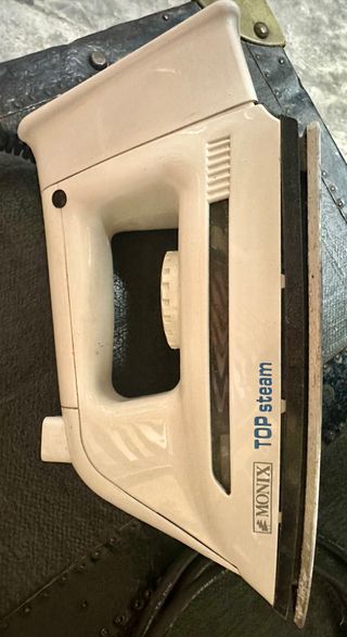 Plancha de vapor Monix Top Steam