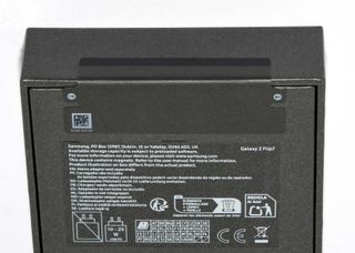 Samsung Galaxy Z Flip7 256GB Nero Nuovo