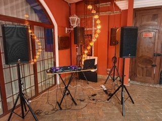 Servicio de DJ fiestas Valencia