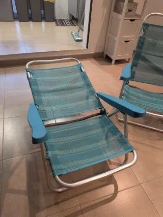 Dos Sillas de Playa Plegables