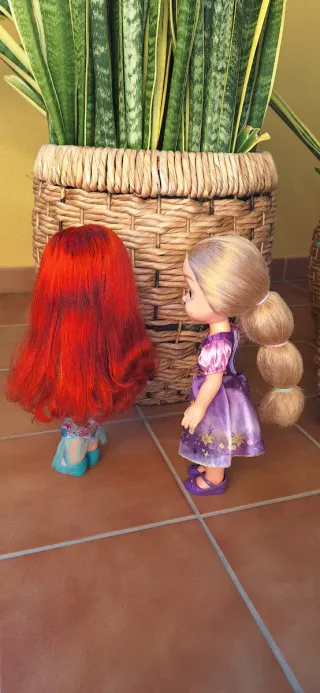 Muñecas Disney Ariel y Rapunzel