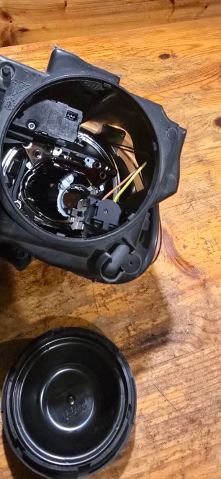 Faro Izquierdo Volkswagen Touran 2008