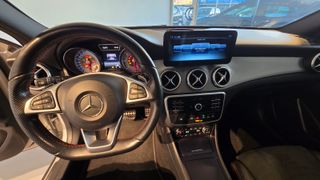 Mercedes-Benz GLA 220d 4MATIC AMG
