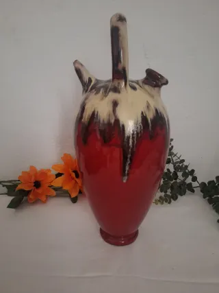 Botijo de cerámica rojo y beige