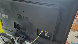 Smart TV LG 47 (49) con base