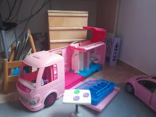 Autocaravana Barbie Rosa