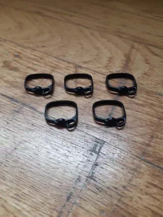 PLAYMOBIL MEDIEVAL LOTE CINTURONES NEGROS ESPADAS